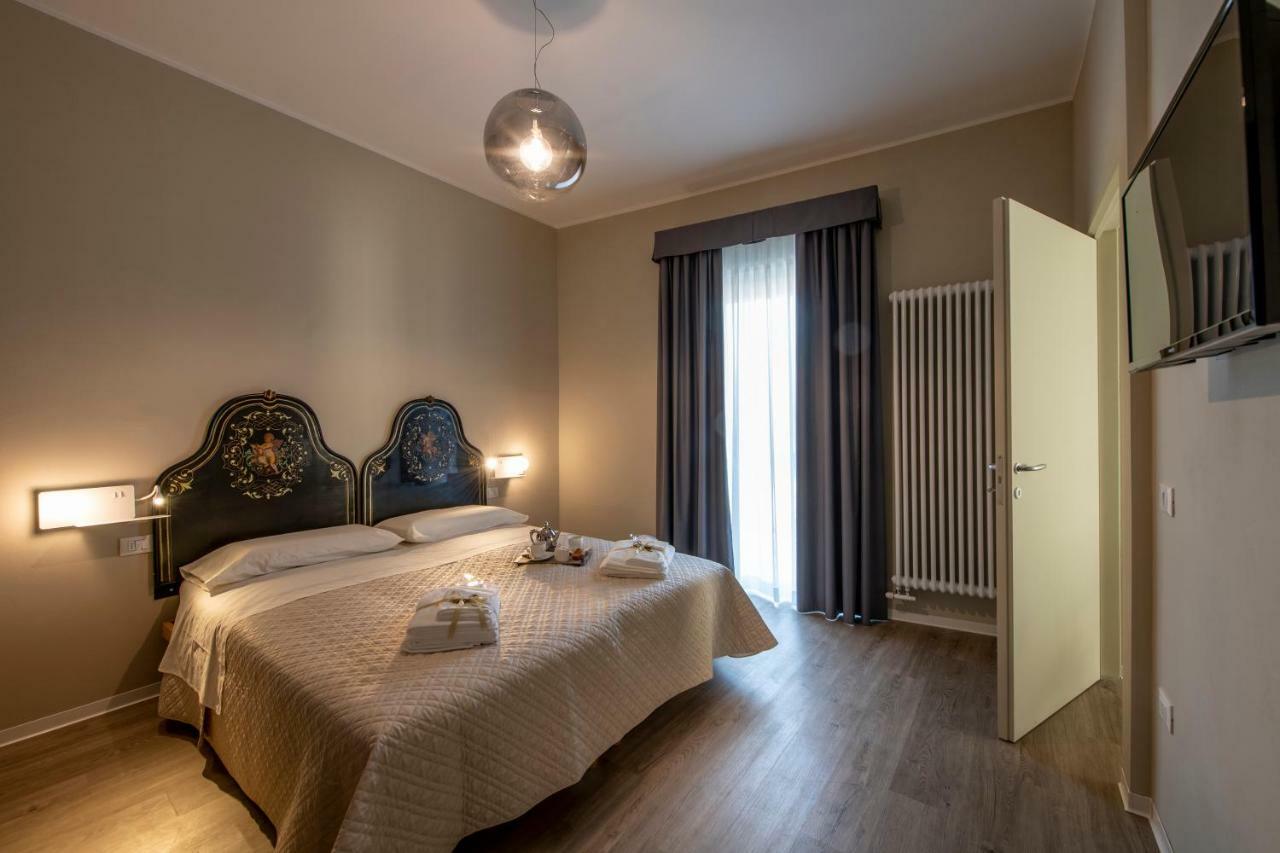 Residenza Don Alberto Ornano Grande Ngoại thất bức ảnh