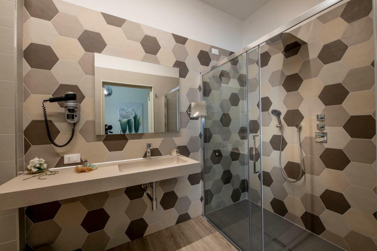 Residenza Don Alberto Ornano Grande Ngoại thất bức ảnh